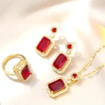 Modern necklace set trends in Pakistan